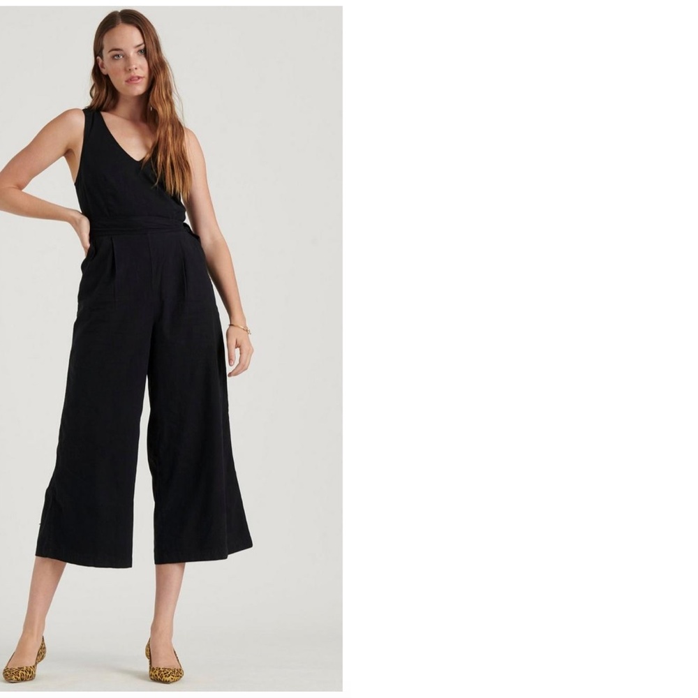 Lucky Brand Blake Jumpsuit / Color: Black / Size: XS